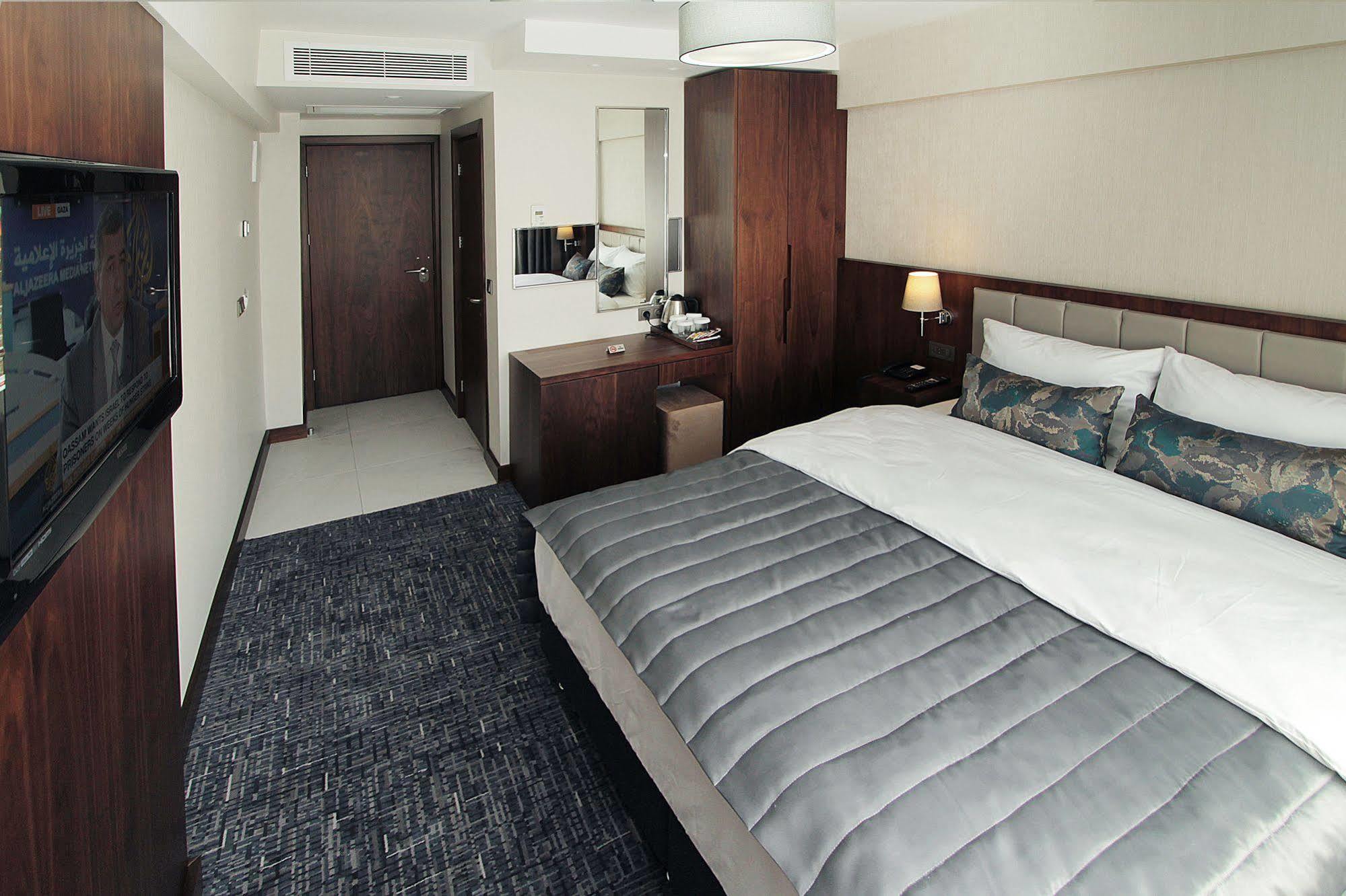 Pisa Hotel Istanbul Exterior photo